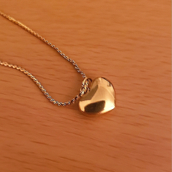 ▪️18k gold plated heart necklace - Picture 11 of 12